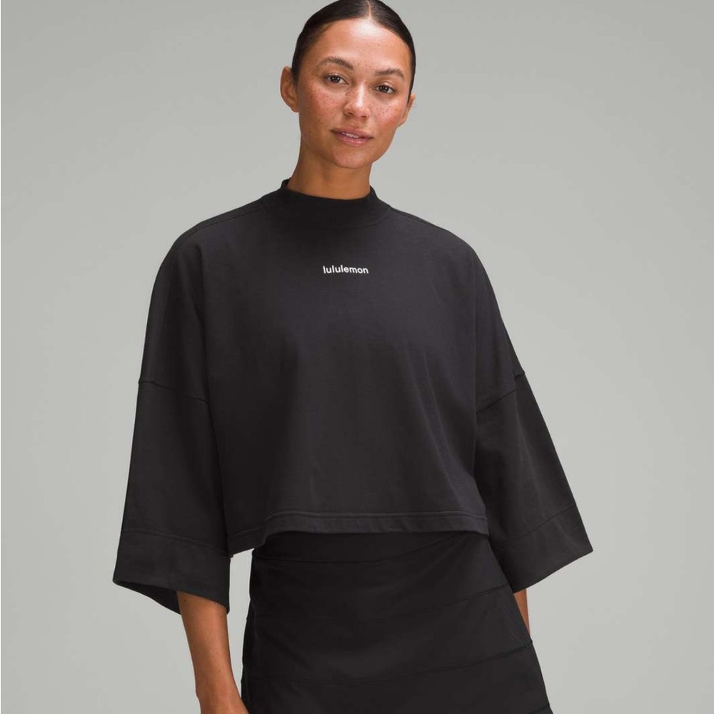 Lululemon Black Oversized Cropped Top